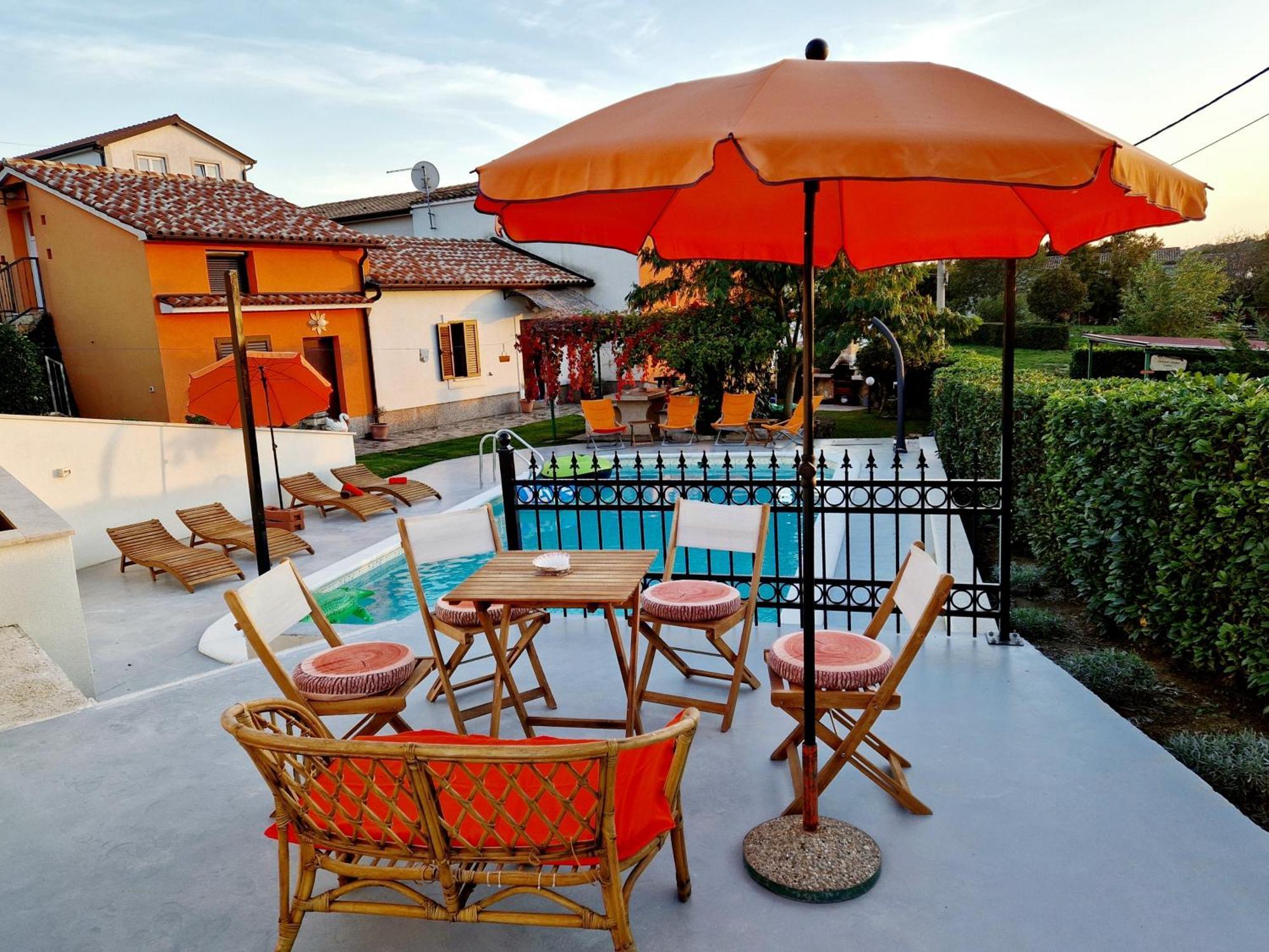 Villa Casa Luana Roč Exterior foto